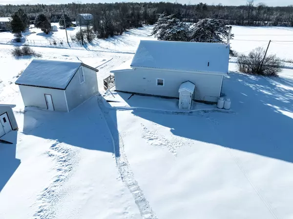 Loyalist, ON K0H 2H0,1485 Rose RD