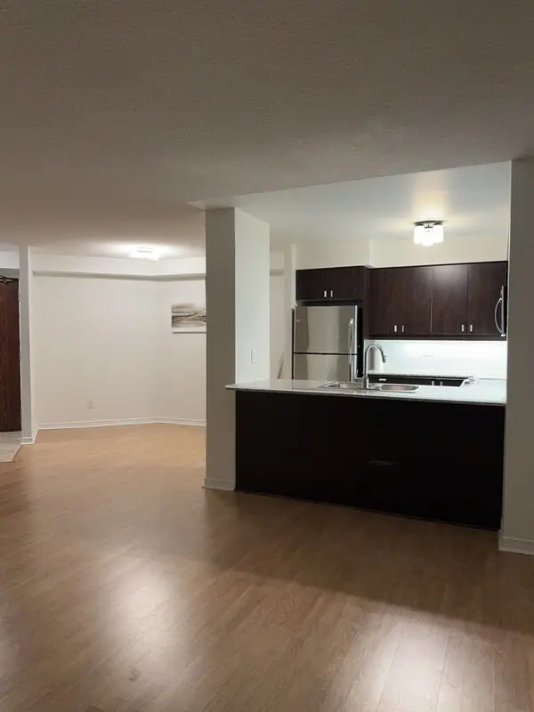 Richmond Hill, ON L4B 0B1,185 Oneida CRES #LPH01