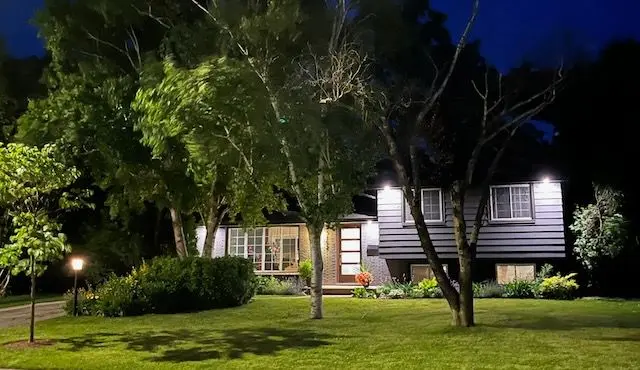 Burlington, ON L7L 3N4,5152 Tamarac DR