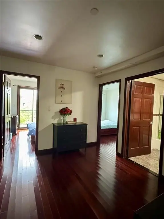 720 57th ST #4C, Brooklyn, NY 11220