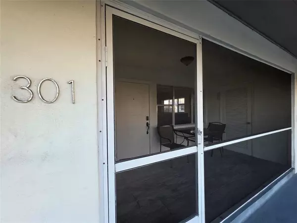 300 Layne Blvd #301, Hallandale Beach, FL 33009