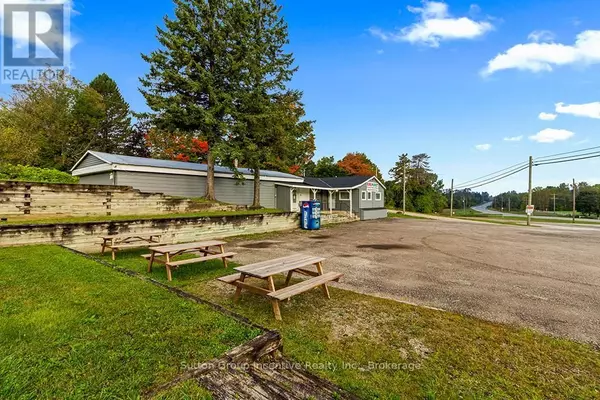 Chatsworth, ON N0H 1G0,317080 6 & 10 N/A