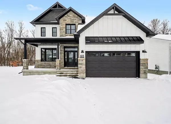 1375 Fribourg ST, Russell, ON K0A 1W0