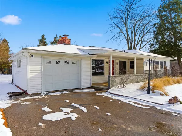 Shelby Twp, MI 48317,48940 Cardinal ST