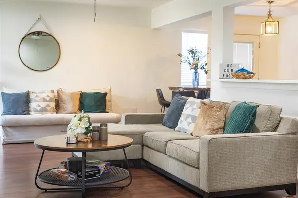 Dallas, TX 75229,10022 Glenrio Lane