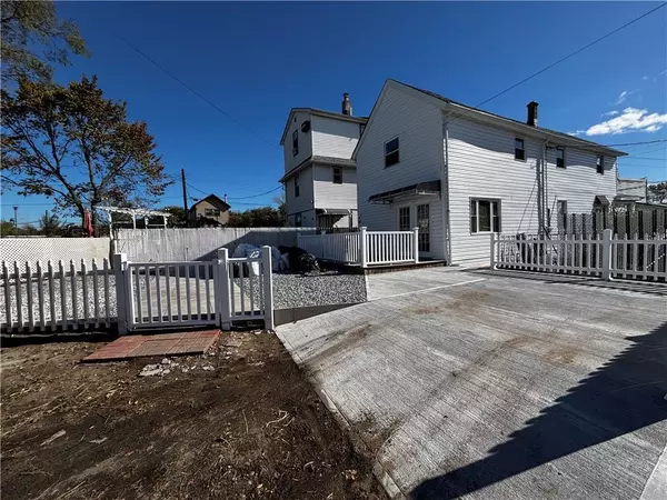 Queens, NY 11414,44 Broadway,