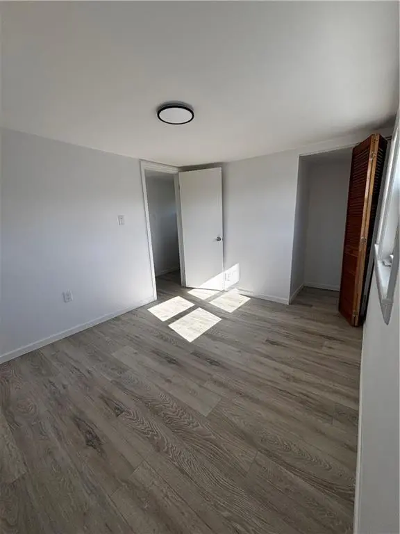 Queens, NY 11414,44 Broadway,