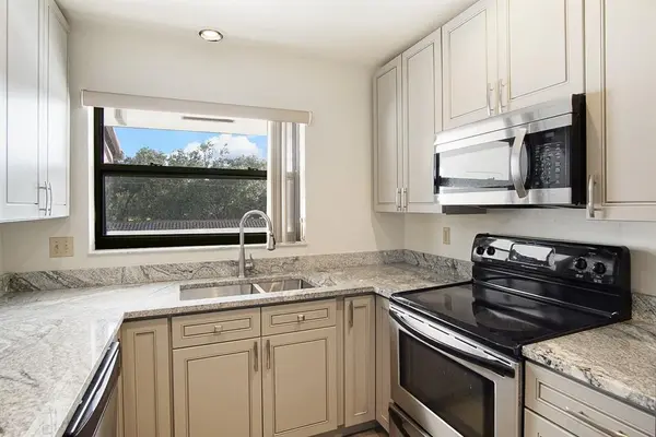 Stuart, FL 34997,6021 SE Landing Way #7