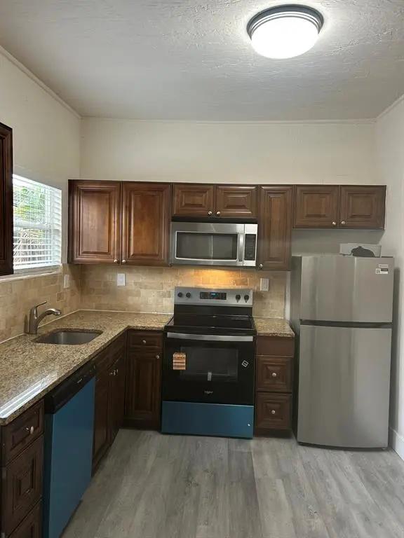 Fort Lauderdale, FL 33304,823 NE 14th Pl