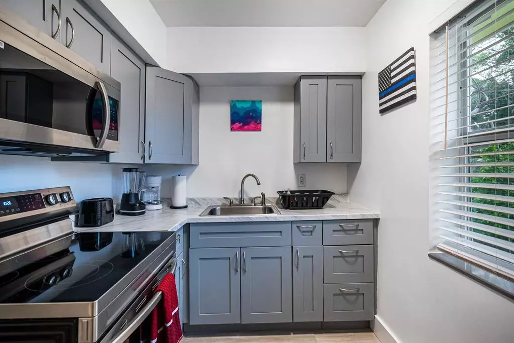 Miami, FL 33138,1125 NE 80th St