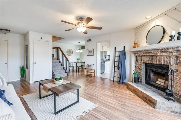 Farmers Branch, TX 75234,14800 Enterprise Drive #19A