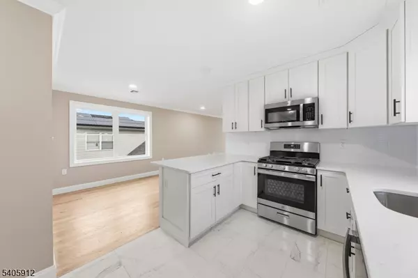 Elizabeth City, NJ 07201,840 Martin St