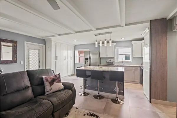 Delray Beach, FL 33446,352 Saxony Trail #352