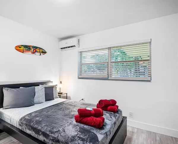 Miami, FL 33138,1125 NE 80th St