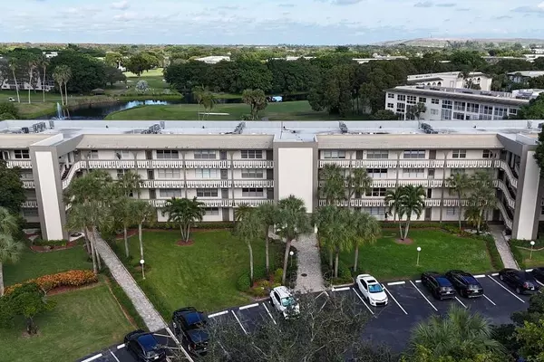 Coconut Creek, FL 33066,4701 Martinique Dr #H4