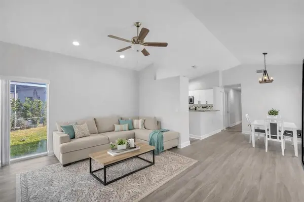 Pembroke Pines, FL 33029,1116 SW 180 Terrace