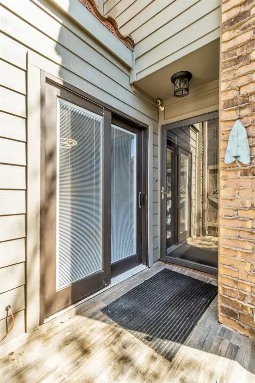 Farmers Branch, TX 75234,14800 Enterprise Drive #23D