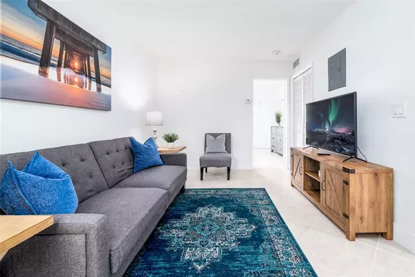 Wilton Manors, FL 33305,805 NE 23rd Dr #3