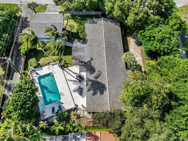 Hollywood, FL 33021,4734 Jefferson St