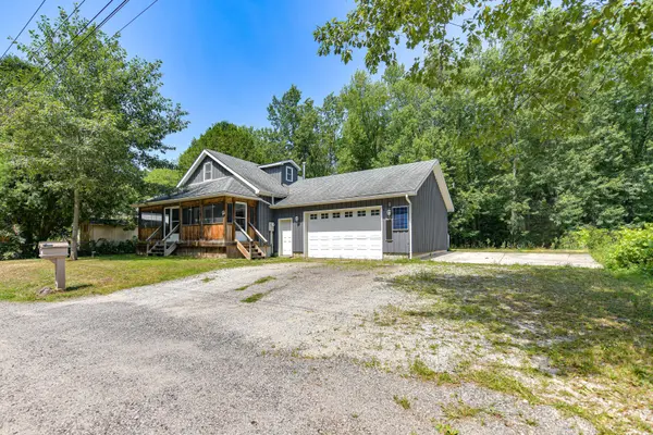 Gravenhurst, ON P0E 1N0,1046 Southwood RD