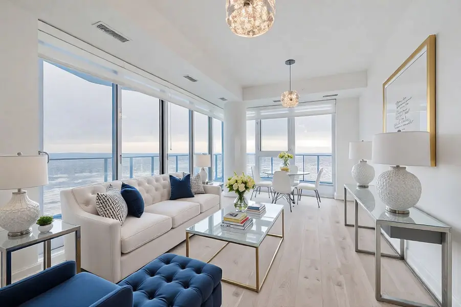 36 Zorra ST #3008, Toronto W08, ON M8Z 0G5