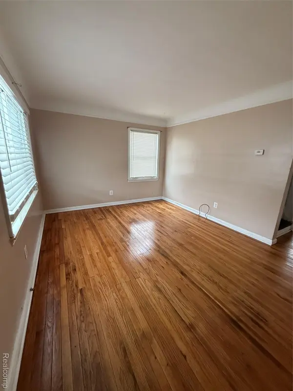 Ecorse, MI 48229,4111 17th ST