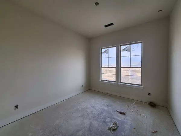 Krum, TX 76249,2433 Meteor Drive