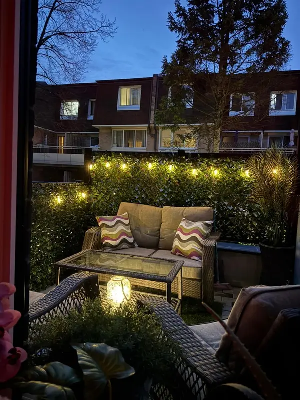 Mississauga, ON L5J 0B5,1145 Journeyman LN #248