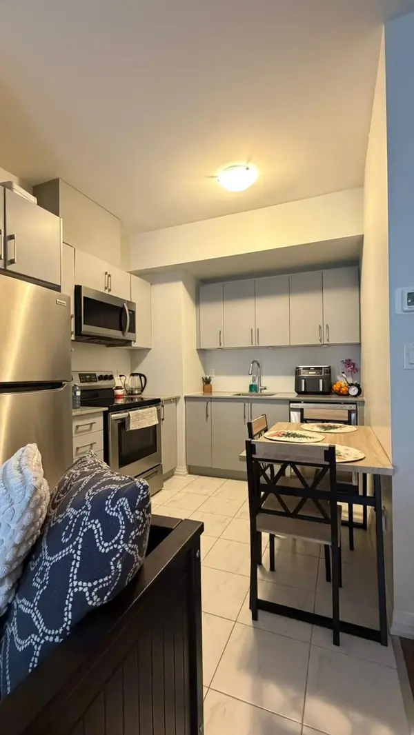 Mississauga, ON L5J 0B5,1145 Journeyman LN #248