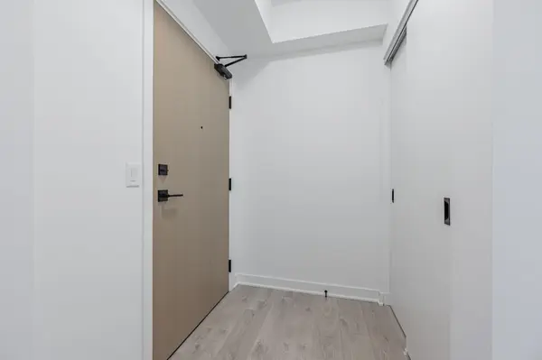 Toronto W08, ON M8Z 0G5,36 Zorra ST #3008