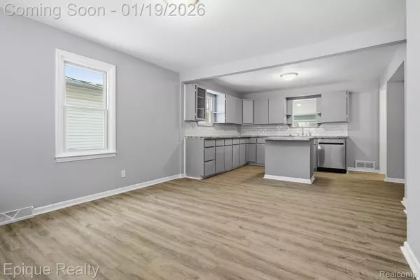 Port Huron, MI 48060,2213 Bancroft ST