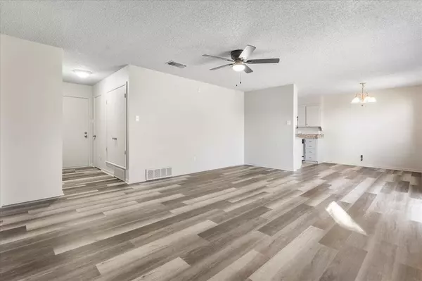 Crowley, TX 76036,305 Hudson Avenue