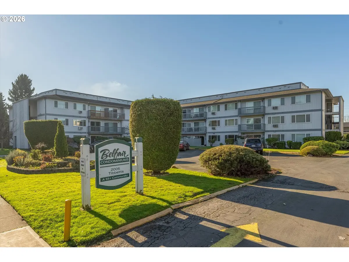 Longview, WA 98632,2005 TIBBETTS DR #209