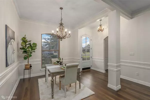 Bossier City, LA 71111,842 Entrada Street