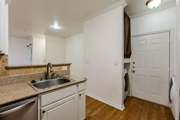 Plano, TX 75093,2601 Preston Road #3102