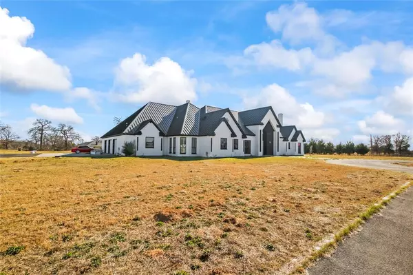 Krugerville, TX 76227,5090 US Highway 377 S