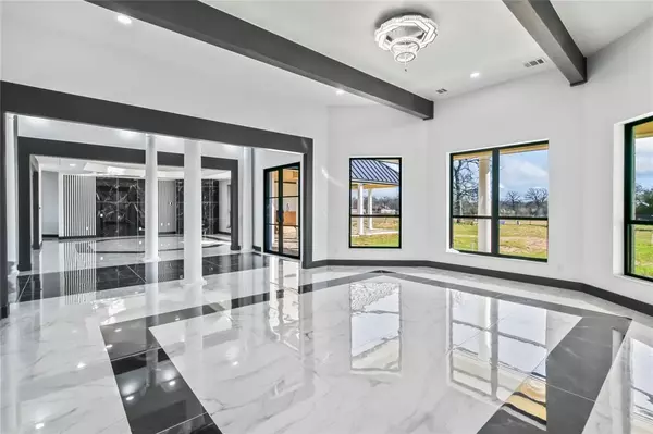 Krugerville, TX 76227,5090 US Highway 377 S