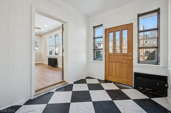 Irvington Twp., NJ 07111,56 Osborne Pl