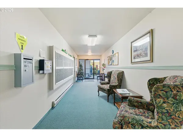 Longview, WA 98632,2005 TIBBETTS DR #209