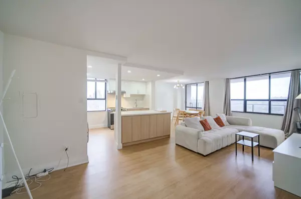 Toronto E05, ON M1T 3N6,2721 Victoria Park AVE #1006