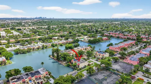 Lauderhill, FL 33313,5717 NW 17th Ct #2