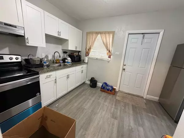 Fort Lauderdale, FL 33311,405 NW 18th Ave