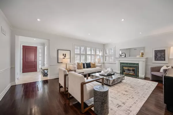 Oakville, ON L6J 2L5,1207 Linbrook RD