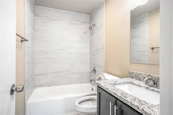 Dallas, TX 75231,8110 Skillman Street #1027