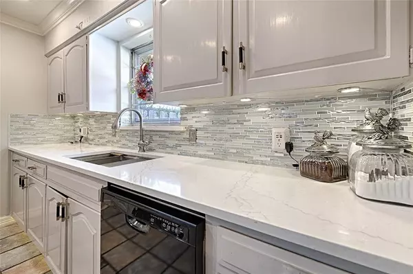 Desoto, TX 75115,112 Cloudcrest Drive