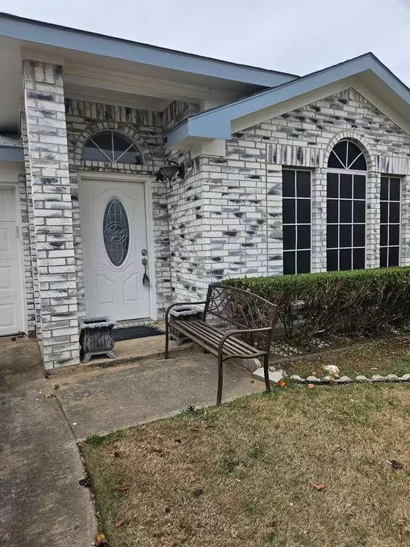 Fort Worth, TX 76137,8025 Summer Sun Drive