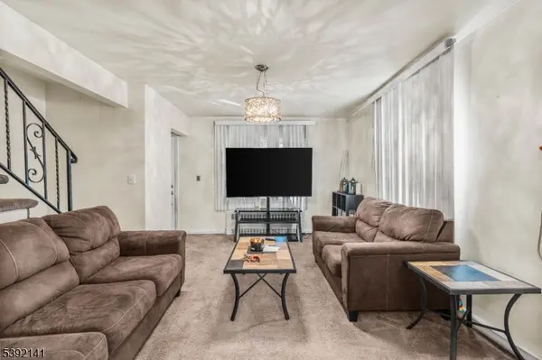 Paterson City, NJ 07514,410 E 26th St