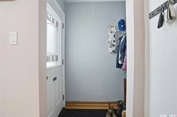 Saskatoon, SK S7L 2V9,414 P AVENUE N