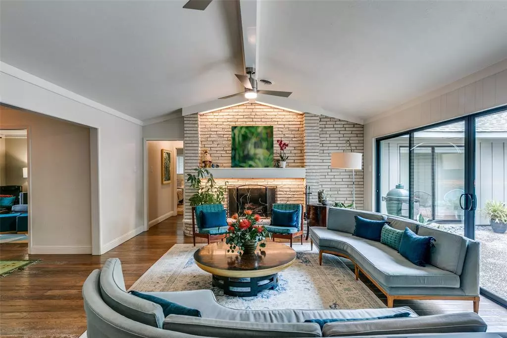 Dallas, TX 75228,9357 Creel Creek Drive