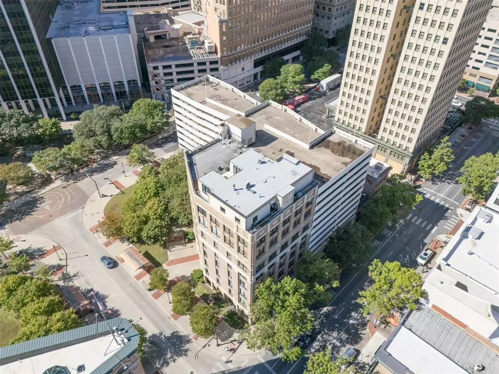 Fort Worth, TX 76102,910 Houston Street #204